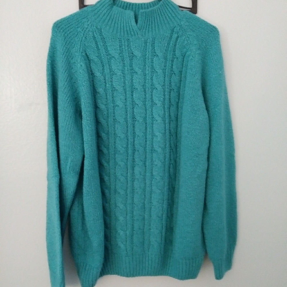 Super Warm Beautiful Sweater